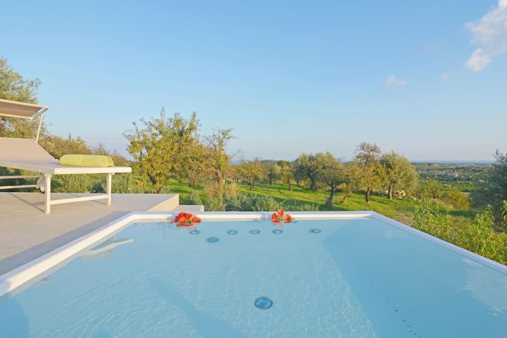 Villa Pettegola Tenuta Il Cavaliere Di Italia Noto- Vista Mare Mini Piscina Idromassaggio Luaran gambar